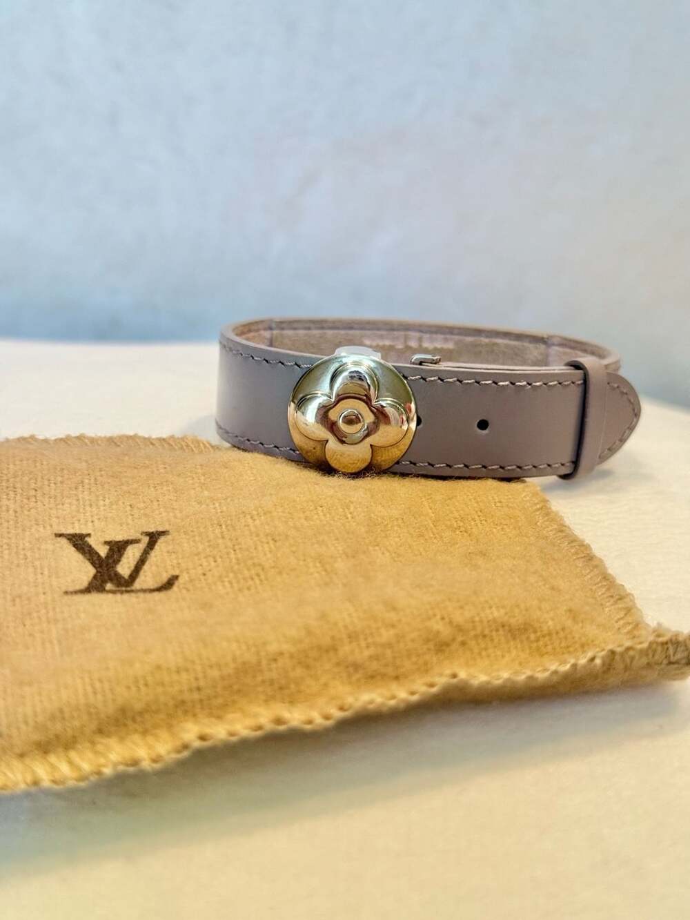 Louis Vuitton Vintage Good Luck Bracelet Lilac Leather Flower